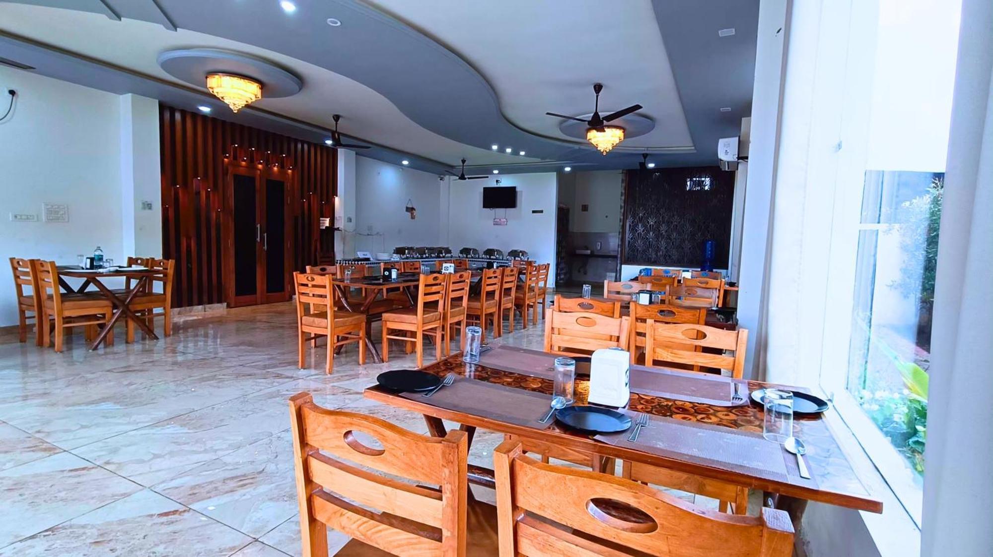 Kk Jungle View By Asapin Hotels Kota Bāgh Extérieur photo